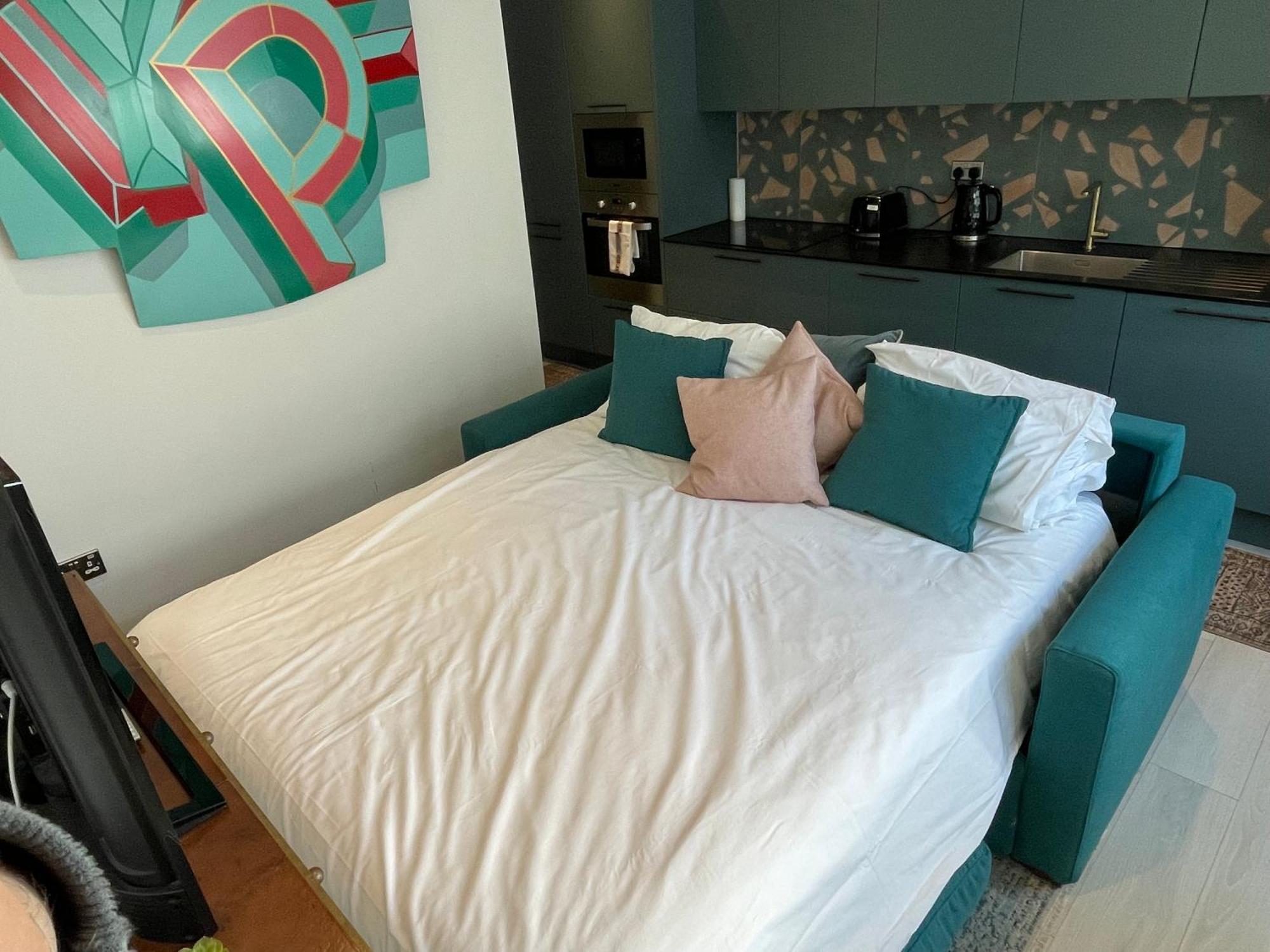 Cute 1-Bedroom Ground Apartment In Stoke Newington Londra Esterno foto