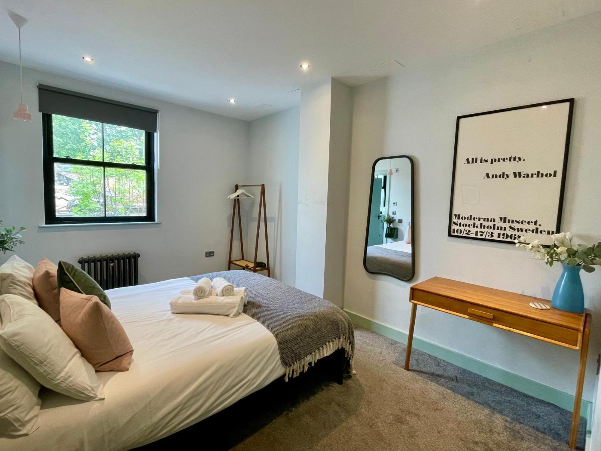 Cute 1-Bedroom Ground Apartment In Stoke Newington Londra Esterno foto