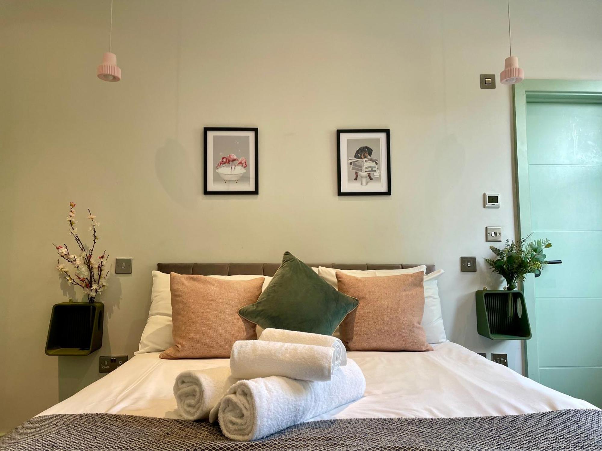 Cute 1-Bedroom Ground Apartment In Stoke Newington Londra Esterno foto